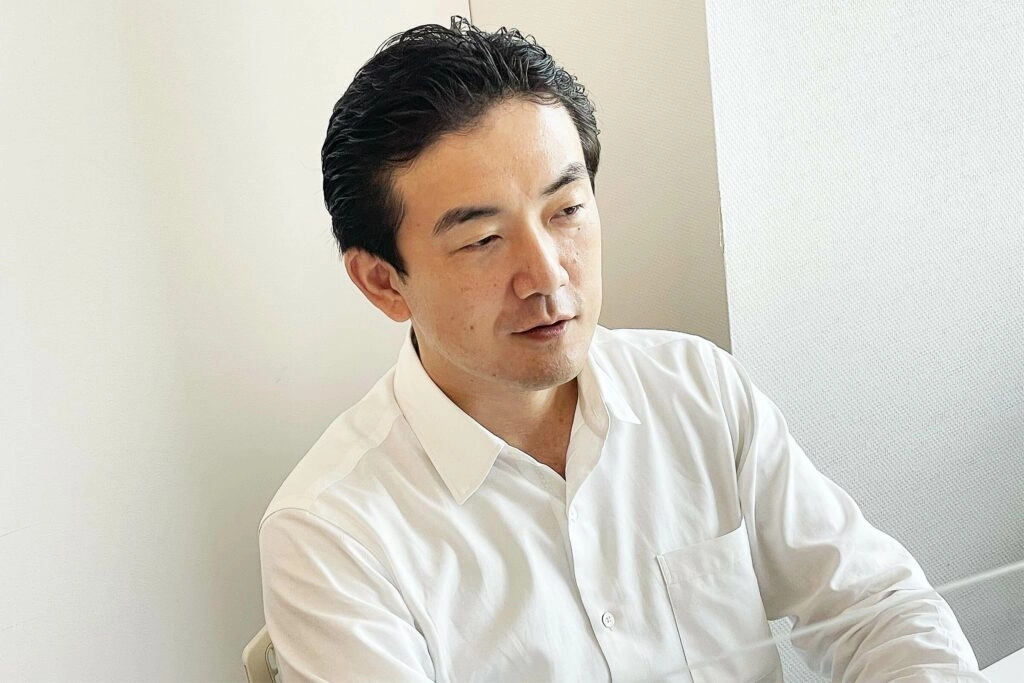 川崎汽船株式会社 　尾崎 敏秀さま
