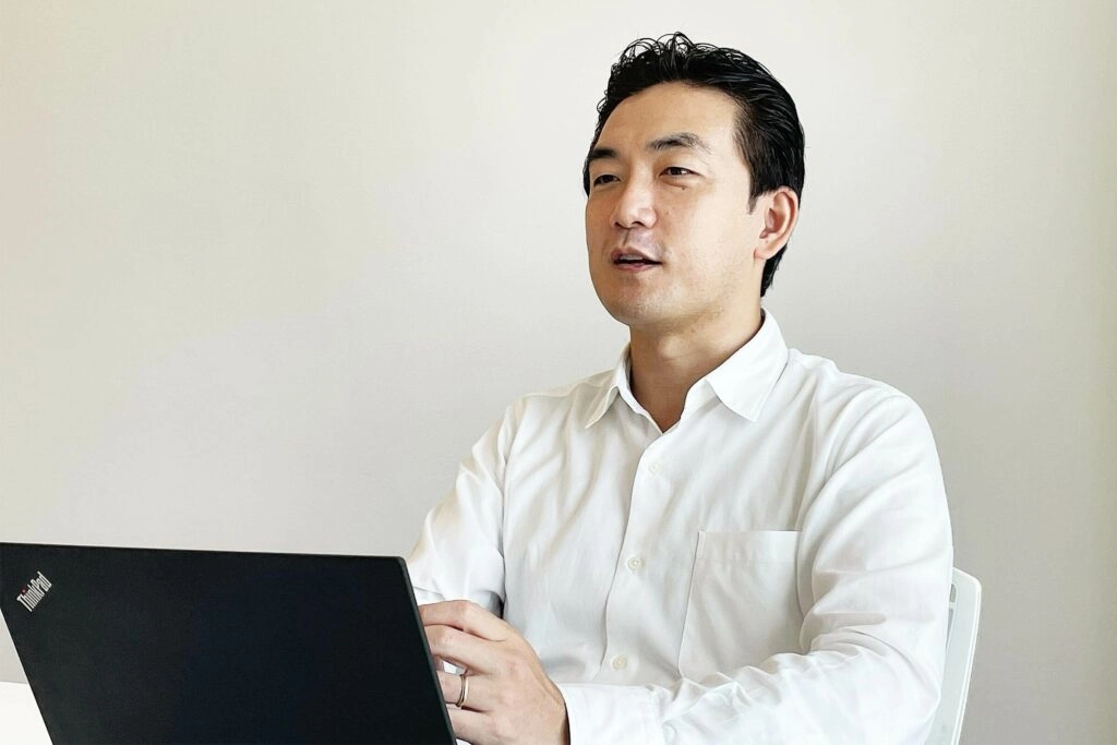 川崎汽船株式会社 　尾崎 敏秀さま