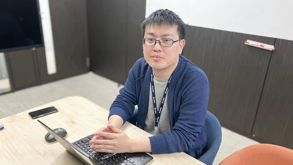 コスモエネルギーホールディングス株式会社 IT推進部 ユーザーサポートグループ 西場 様　※肩書きは当時