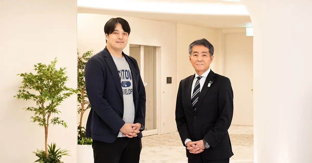 EnterpriseZineの対談連載、「井無田仲と探る『変革のフロントライン』」。第15回のゲストは、明治安田生命保険相互会社 執行役専務 グループデジタル責任者／グループAI責任者 生田目雅史さんです。